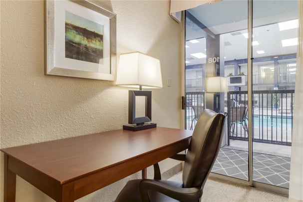 Poolside Double Queen