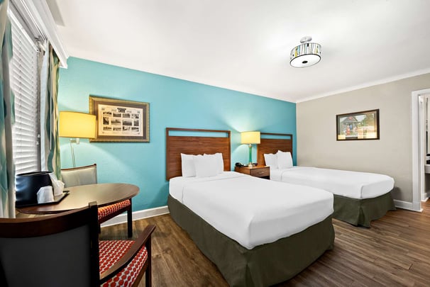 Double Bed Pet-Friendly