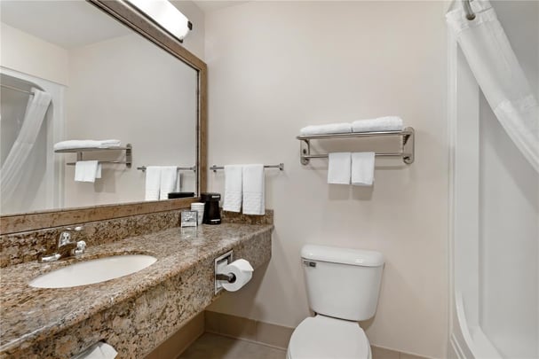 King Suite Bathroom