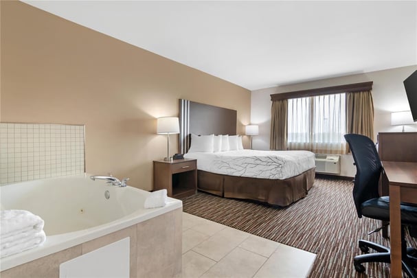 King Jaccuzi Room
