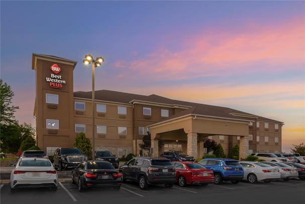 BW Washington MI Twilight