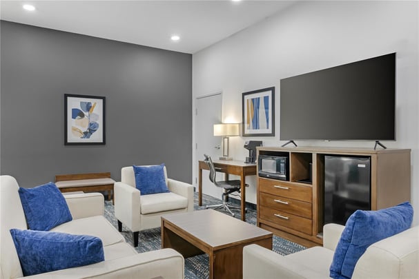 BW Washington MI SNQQ