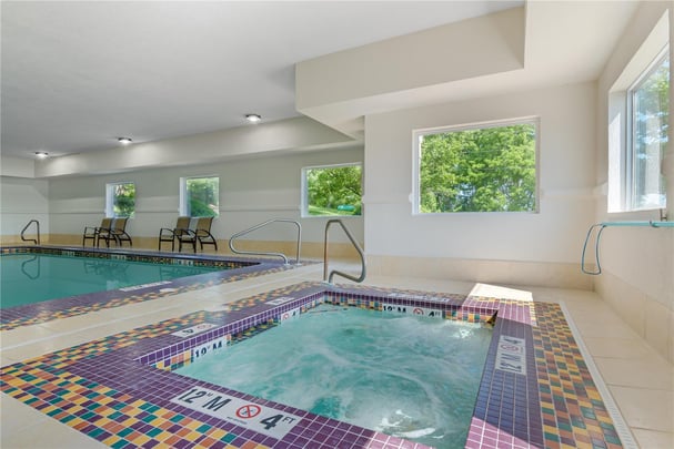 BW Washington MI HotTub