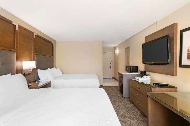 Accessible Double Queen