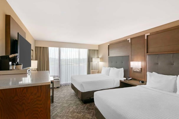 Stadium View Double Queen