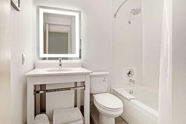 Stadium View Double Queen