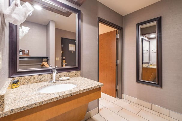 King Handicap Tub Vanity