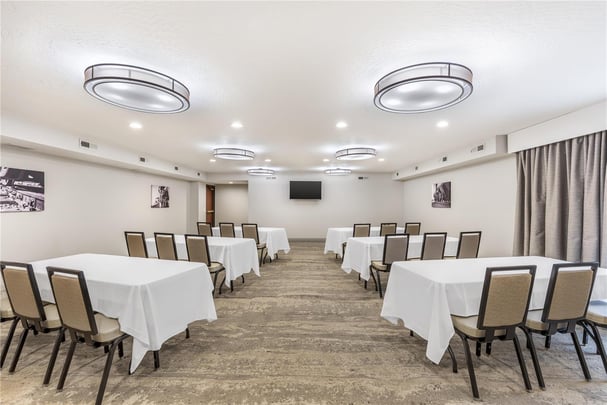 Meeting Room / Banquet Space