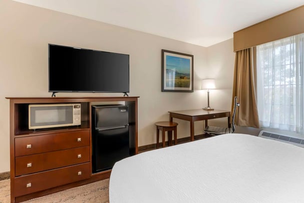 BW Yellowstone MT NQQ