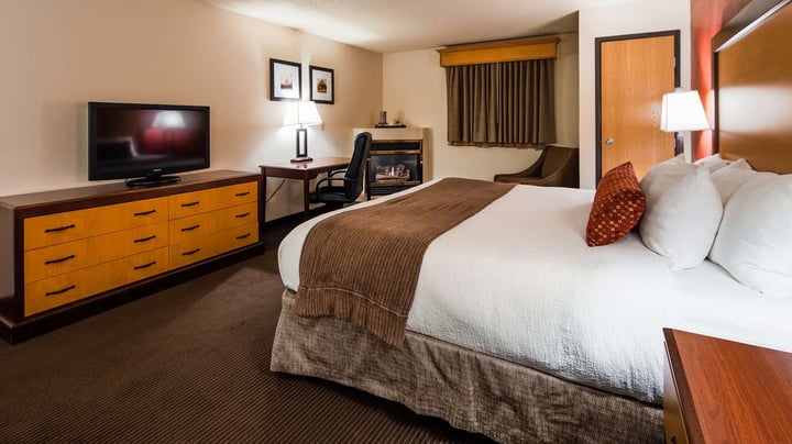 King Executive Fireplace