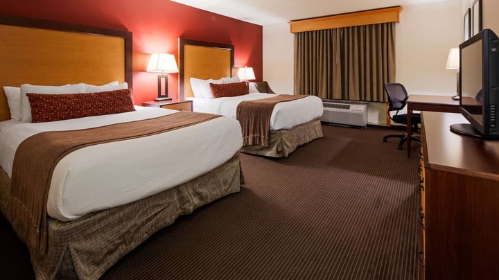 Executive 2 Queen Beds