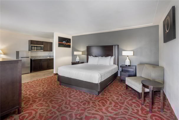 King Suite with Kitchen