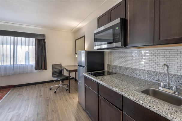 King Suite with Kitchen