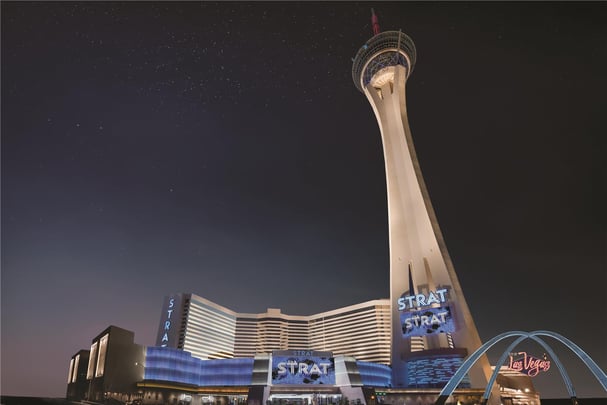 STR ARCH Exterior Green Night EDIT CMYK