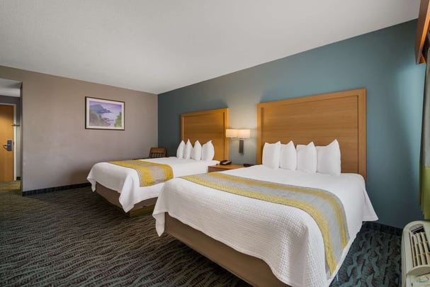 2 Queen Mini Suite MINIQN