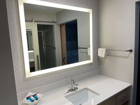 Newly renovated Guest Bathroom