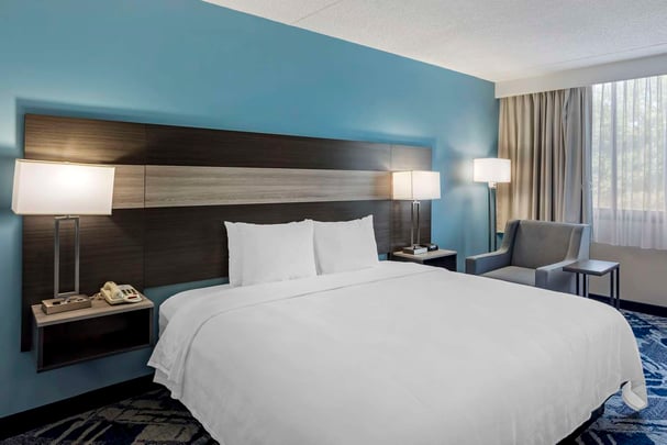 Accessible King Roll In