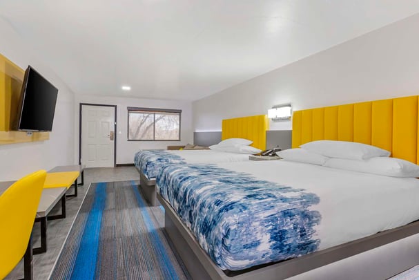 BW SantaRosa NM QQstnd