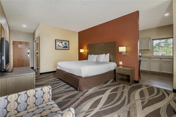 King Room with Kitchen