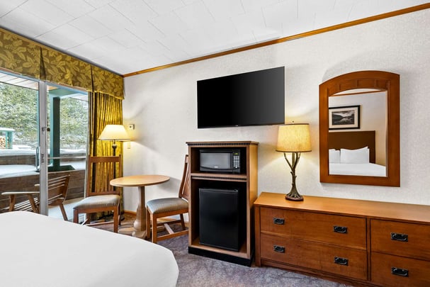 2 Queen Interior (2352133)