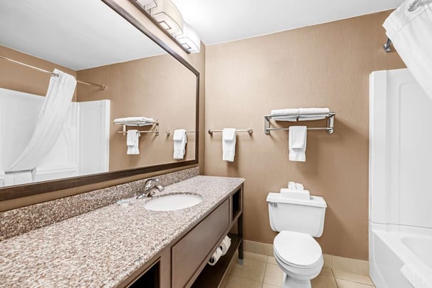 King Suite Bathroom