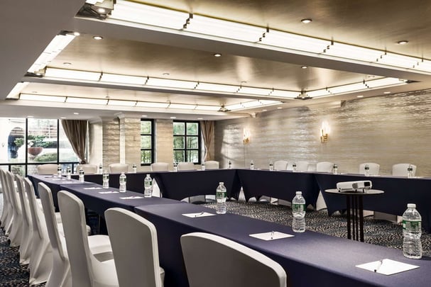 Inn at Great Neck Empire Meeting Room