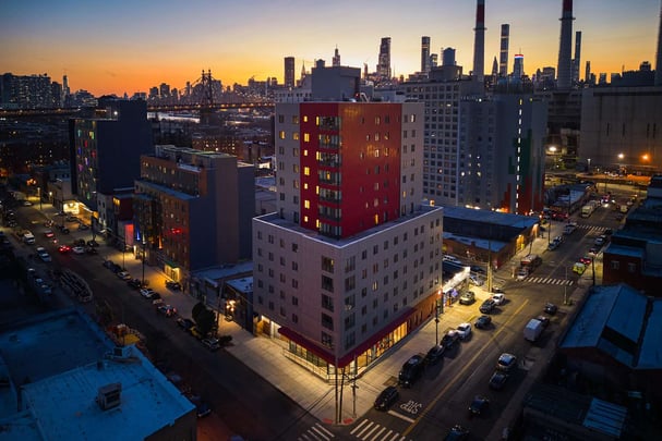 The Nedia, BW Signature Collection Exterior