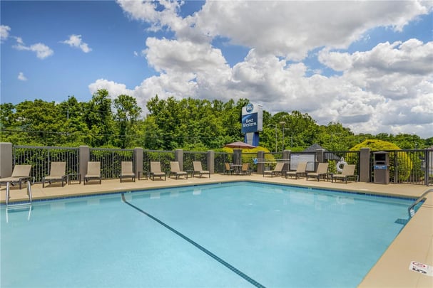 BW Asheville NC Pool