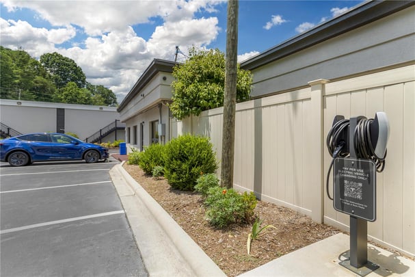 BW Asheville NC Chargingstation