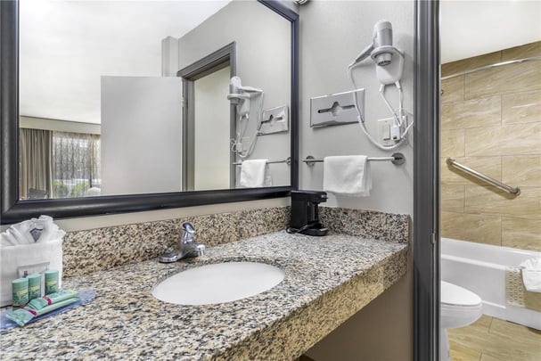 BW Asheville NC QQNFD