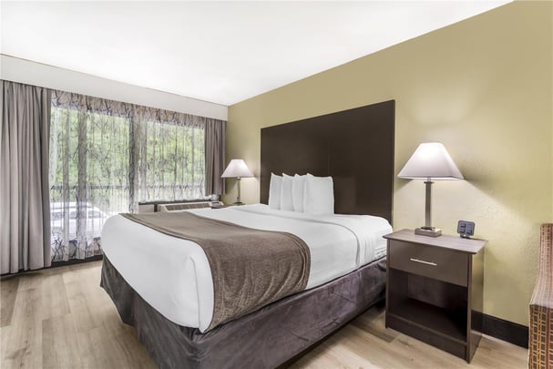 BW Asheville NC KNSMS