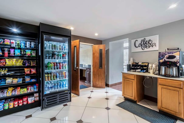 Sundry/Breakfast Area