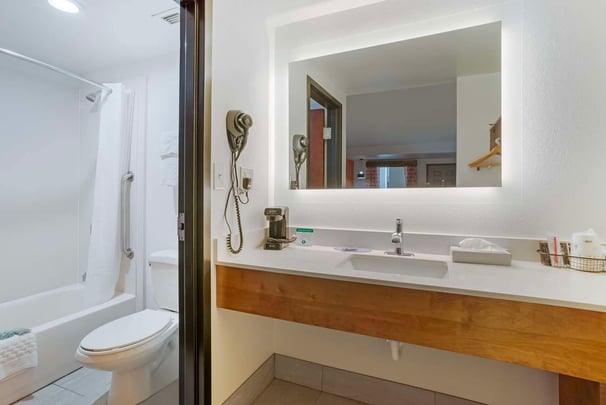 Two Queen w/ Sofa Bath (S)