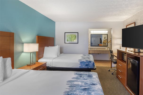 Double Queen Guest Room