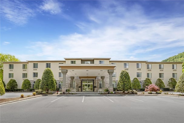 BW Dillsboro NC Exterior