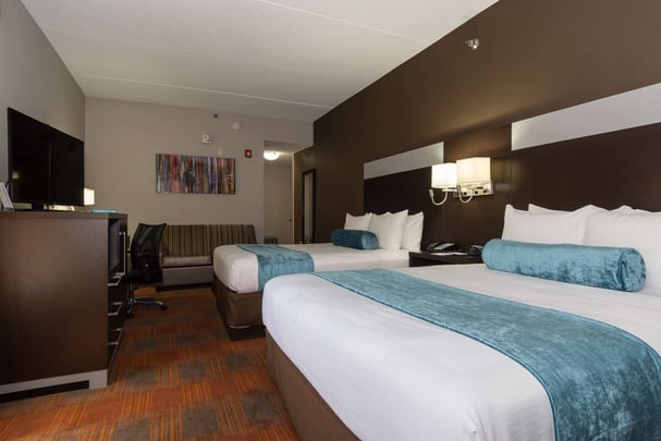 Two Queen Bed Handicap Suite