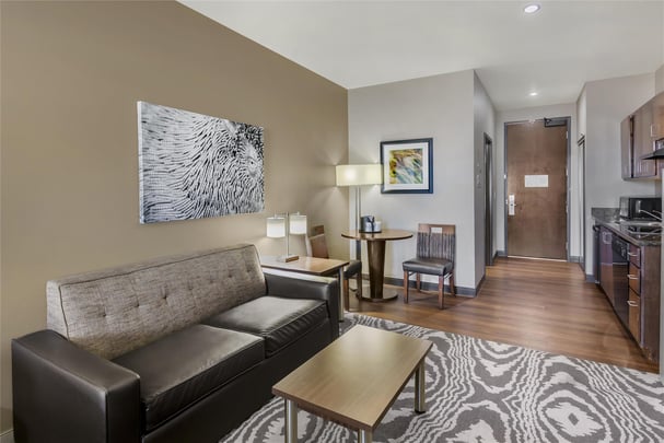 King Suite Kitchenette