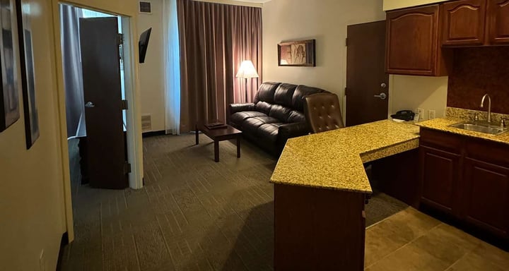 King Suites