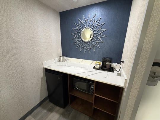 Guest Room Amenities