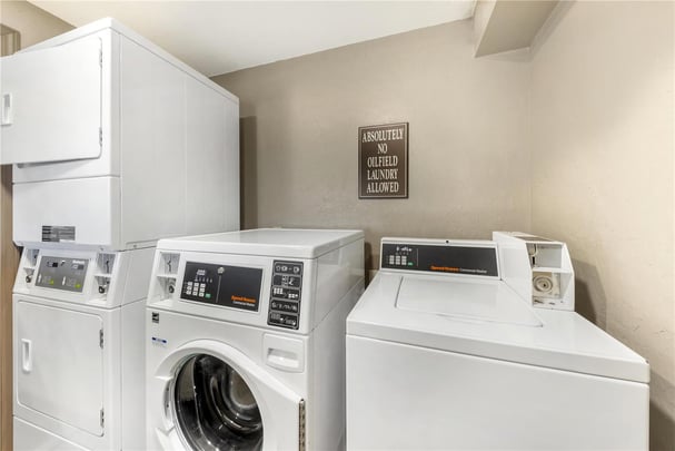 BW Weatherford OK Laundry