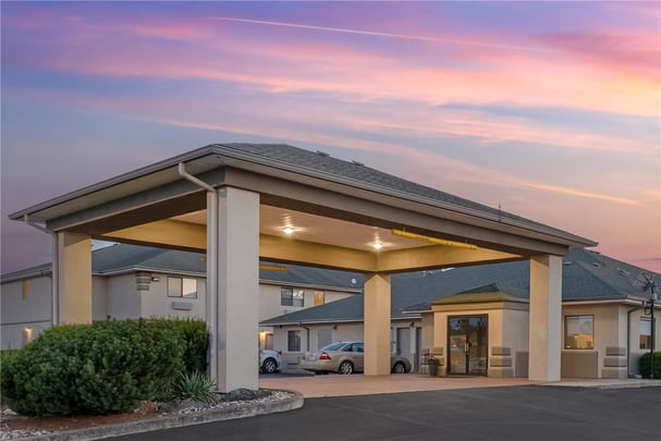 BW Grove OK Twilight