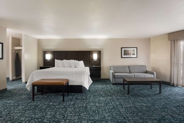 Waterfront Suite Pulloutcouch