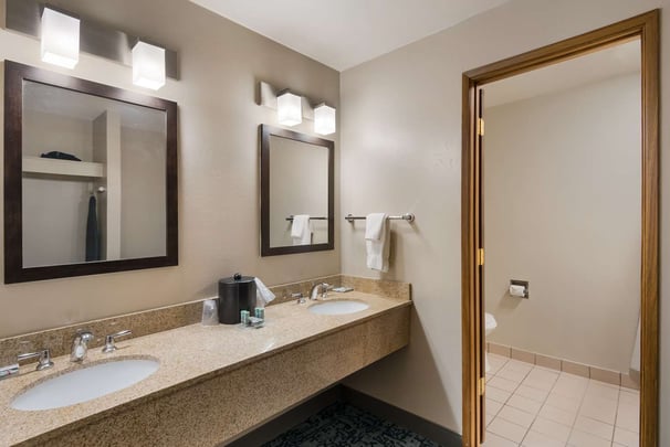 Waterfront Suite Pulloutcouch