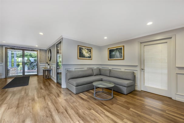 BW Florence OR Lobby