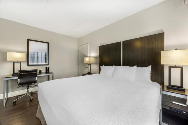 BW Florence OR KingNPSofa