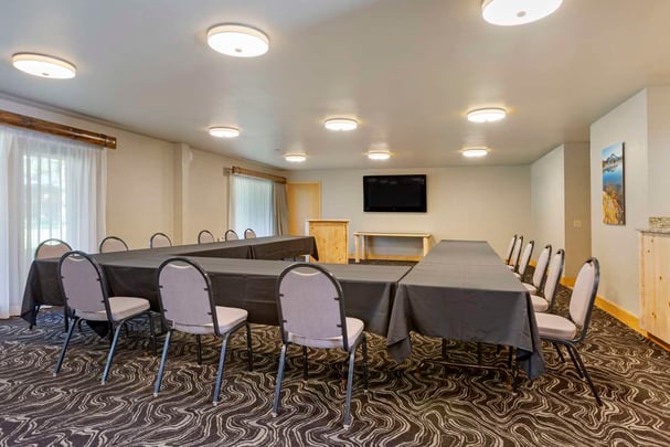 Meeting Room / Banquet Space