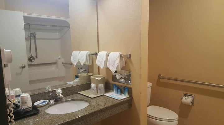 King Accessible Bathroom