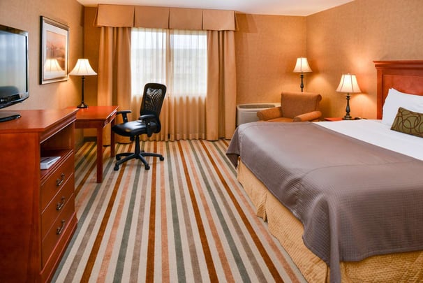 Business King Bed Guest Room