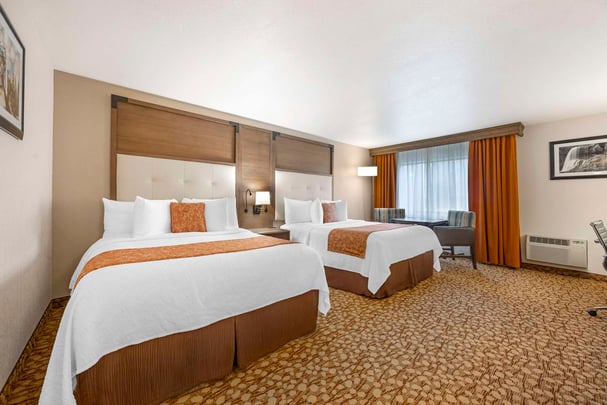 Double Queen Guest Room