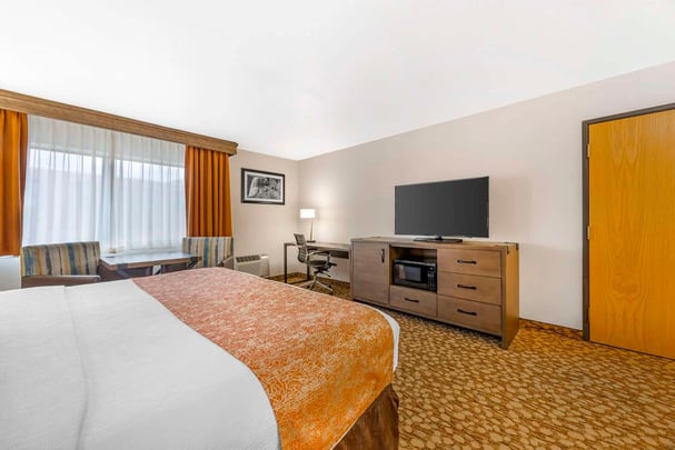 Accessible King Guest Room